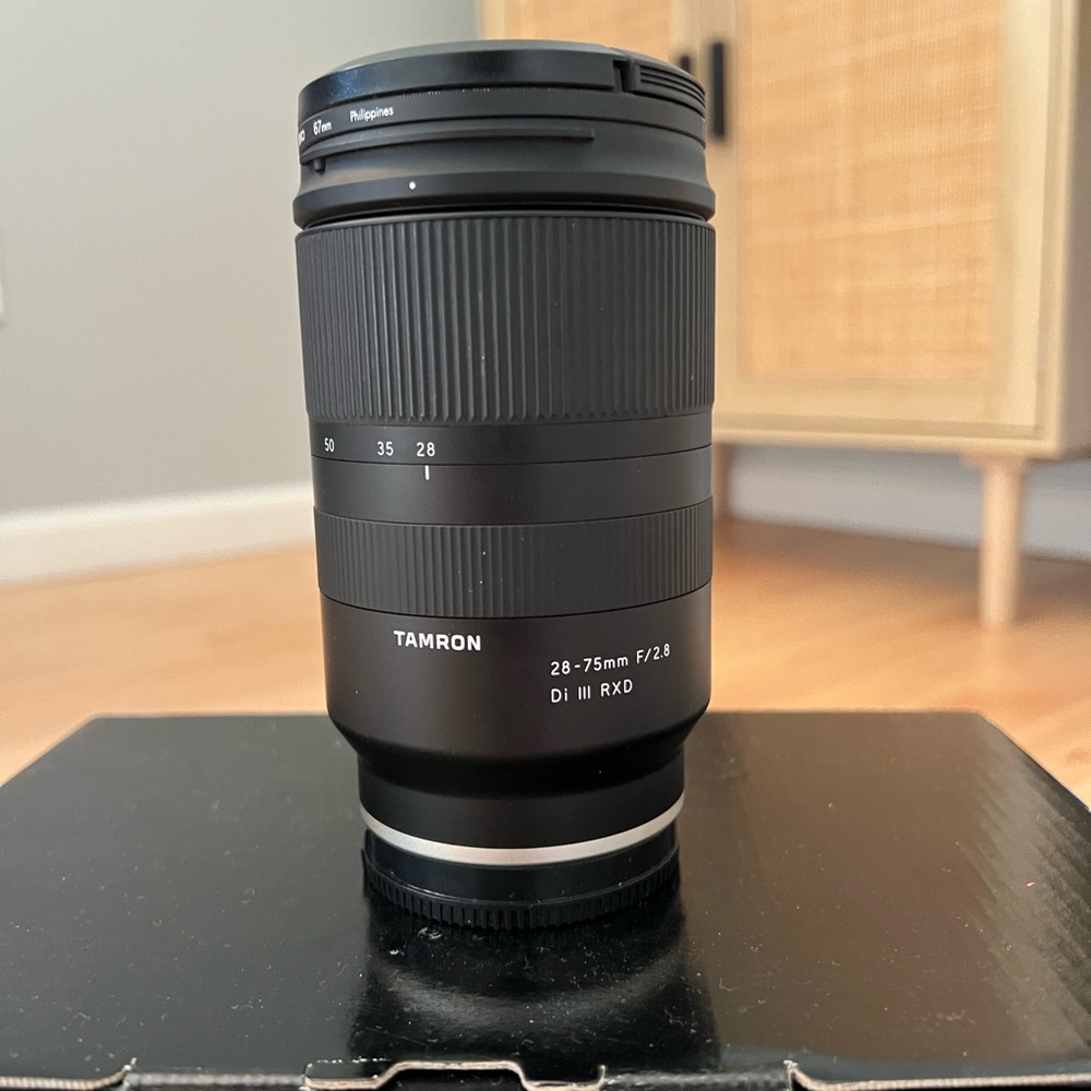 Tamron 28-75mm F/2.8 Di III RXD